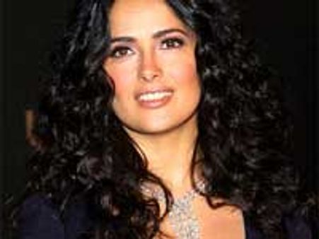 कम पैसे में शादी करेंगी सलमा हायक