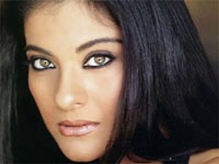 काजोल-करन जौहर में लड़ाई!