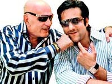 फरदीन ने पिता की आखिरी इच्‍छा पूरी की