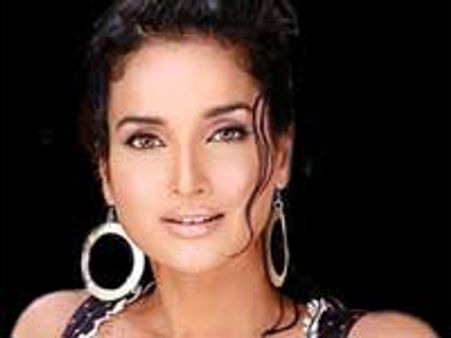 सुषमा रेड्डी बनी फिल्‍म निर्माता