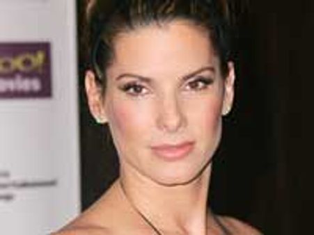 म्यूज़िक वीडियो से चिढ़ती हैं सान्द्रा