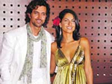 बारबरा को 'अंग्रेजी पढ़ा रहे रितिक