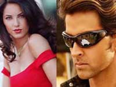 किसिंग चक्कर ने फंसी बारबरा मोरी