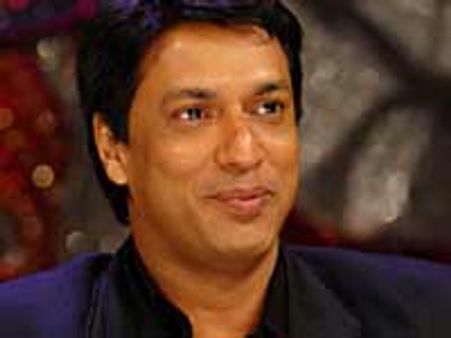 मनोज कुमार के लिए फिल्म बनाएंगे मधुर