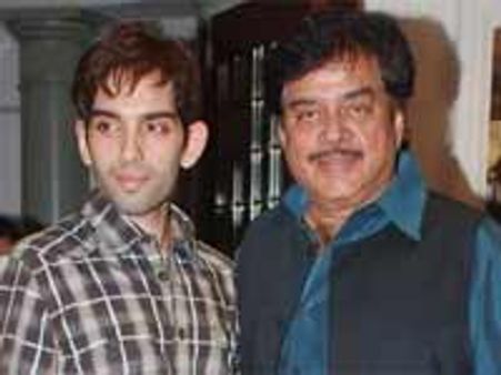 'खामोश' नही कहेंगे लव सिन्हा