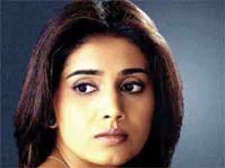 लेखन में उतरी सोनाली कुलकर्णी