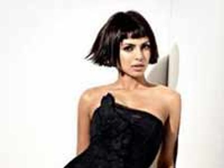 प्रियंका चोपड़ा के भाव बढ गए