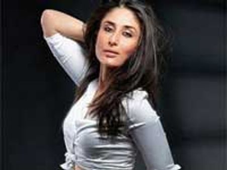 रेस-2 में बिपाशा की जगह होंगी करीना