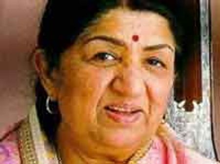 कैदियों के लिए फिर गीत गाएंगी लता