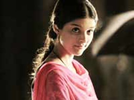 'लव आज कल' से चर्चा में आई गिसेल