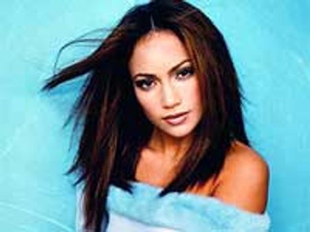 अंधेरे से डरती हैं जेनिफर