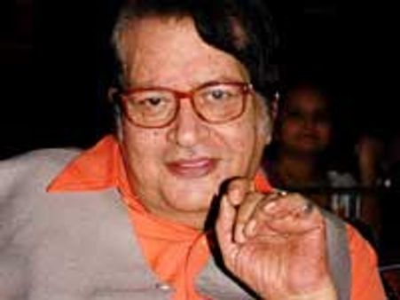 लड़की नहीं देश से प्रेम करोः मनोज कुमार