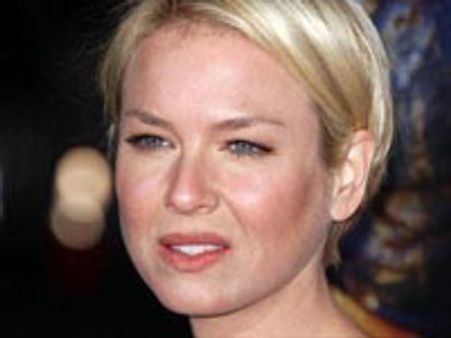 रेनी की कार का एक्सीडेंट