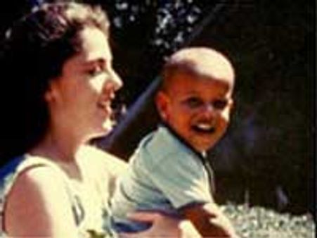 ओबामा की मां पर वृत्तचित्र शीघ्र