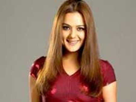 आईटम गर्ल बनी प्रीति जिंटा