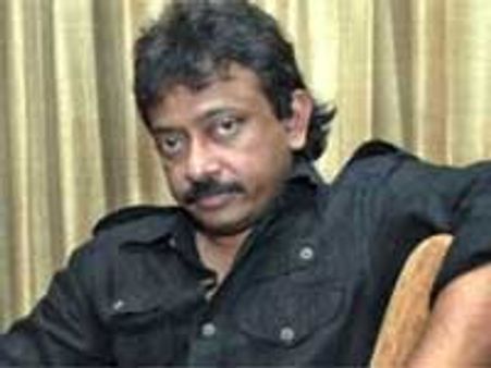 डरावनी फिल्में बनाना पसंद: वर्मा