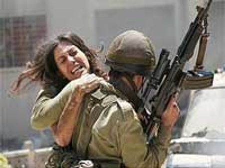 'लेबनान' को गोल्‍डन लॉयन पुरस्‍कार