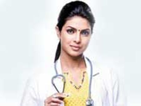 मां के पदचिह्नों पर चली प्रियंका