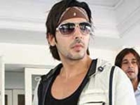 जायद ने खुद को दिया मंहगा तोहफा