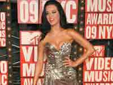 कैटी को रसेल से हुआ प्यार