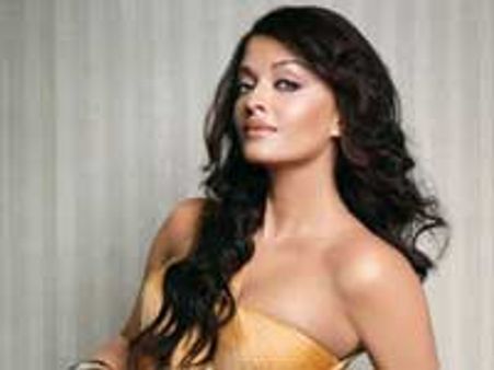 ऐश ने ठुकराया टीवी का प्रस्‍ताव