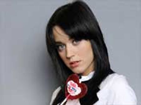 रसैल के दिल में बसी केटी पैरी