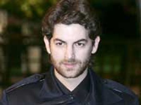 अभिनेता नील तिहाड़ जेल में