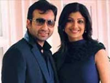 शिल्‍पा और राज की सगाई!