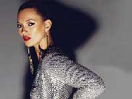 कैट मॉस को पसंद नहीं प्रसिद्धि