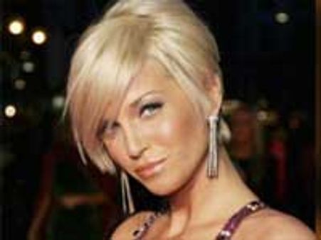 नाइट क्लब खरीदेंगी अभिनेत्री सारा