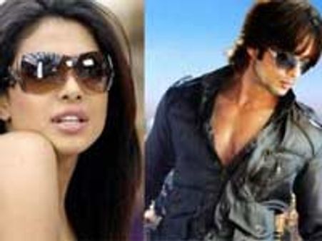 शाहिद कपूर-प्रियंका चोपड़ा अलग हुए