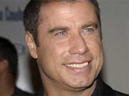 ट्रॉवोल्टा को रात में टेनिस खेलना पसंद