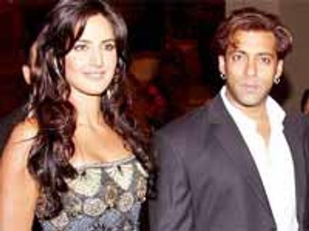 सल्लू के लिए बीमारी भूलीं कैटरीना