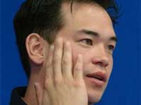 धोखेबाज गॉस्लिन का फ्लैट तबाह