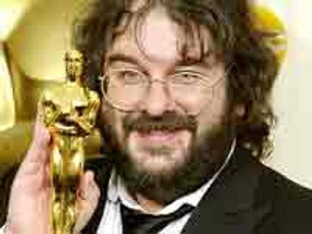 द लॉर्ड ऑफ द रिंग्स के निर्देशक पीटर जैक्सन को मिला 'नाइट सम्मान'