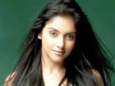 असिन होंगी अगली बॉलिवुड सुपरस्टार