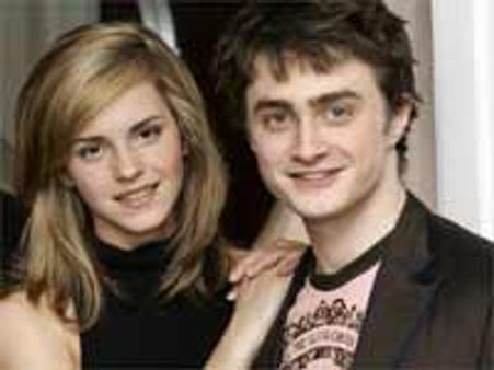 रे़डक्लिफ, वॉटसन की कमाई सबसे ज्यादा