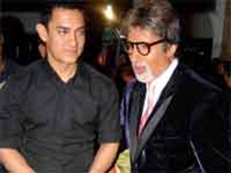 जब आमिर के घर पहुंचे अमिताभ