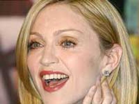 फिल्म का निर्देशन करेंगी मैडोना