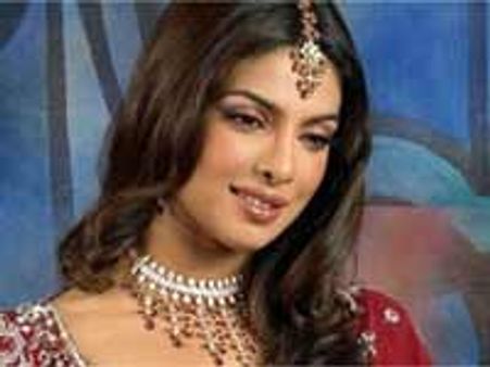 सात लोगों से शादी करेंगी प्रियंका