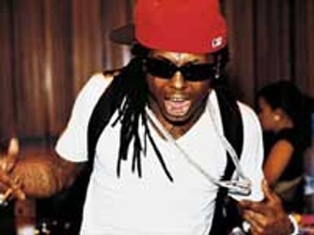 लिल वॉयेन को एक साल लंबी कैद