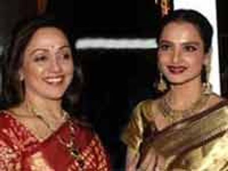 बॉलीवुड में फिर लौटा हेमा, रेखा का दौर