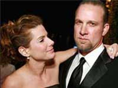 शादी टूटने से बचाना चाहते हैं जेम्स