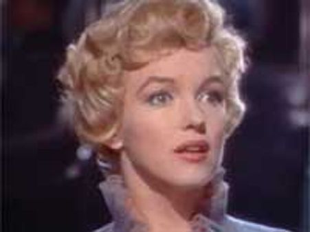 मुनरो के एक्स-रे की नीलामी