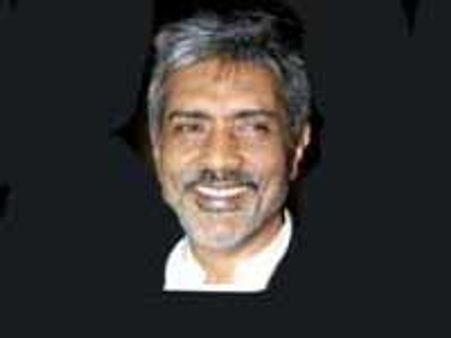 राजनीति सोनिया की कहानी नहीं: प्रकाश झा