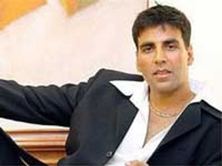 अक्षय निजी विमान से गए थे विश्‍व कप फाइनल देखने