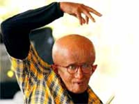 अमिताभ को मिला आईफा का सर्वश्रेष्‍ठ अभिनेता पुरस्कार