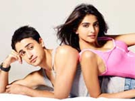 इमरान-सोनम की जोड़ी बिकाऊ हैं : करन जौहर