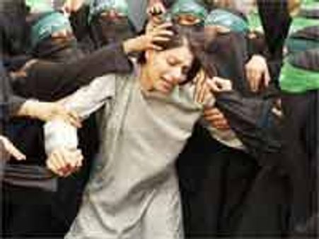 लम्हा का हर लम्हा बिपाशा के दिल के करीब