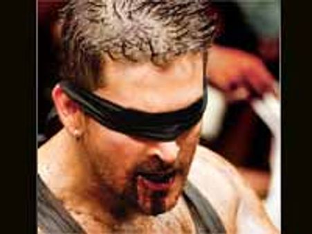 अगस्त में पर्दे पर दिखेगें ‘लफंगे परिंदे’